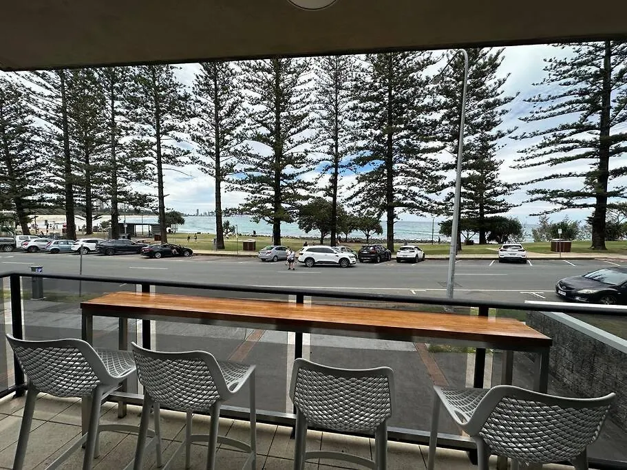 Gough House - Hosted By Burleigh Letting Apartment Gold Coast