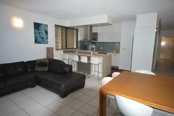 Gough House - Hosted By Burleigh Letting Apartment Gold Coast