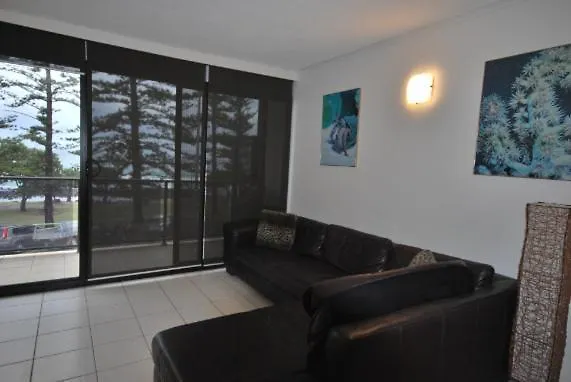 Gough House - Hosted By Burleigh Letting Apartment Gold Coast